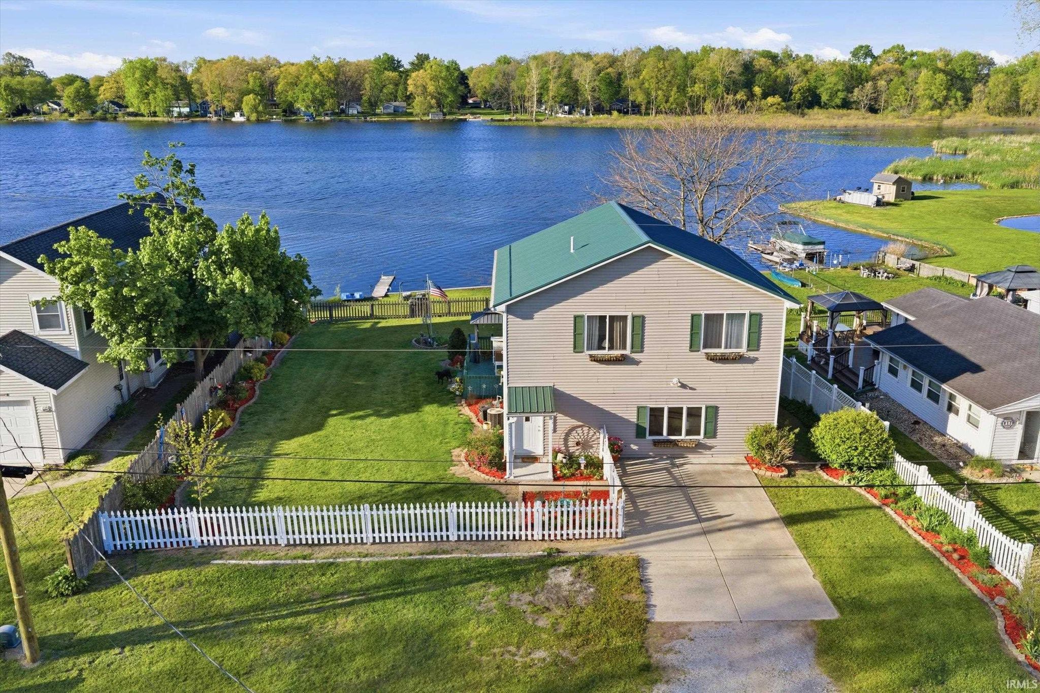 52275 Ideal Beach Road