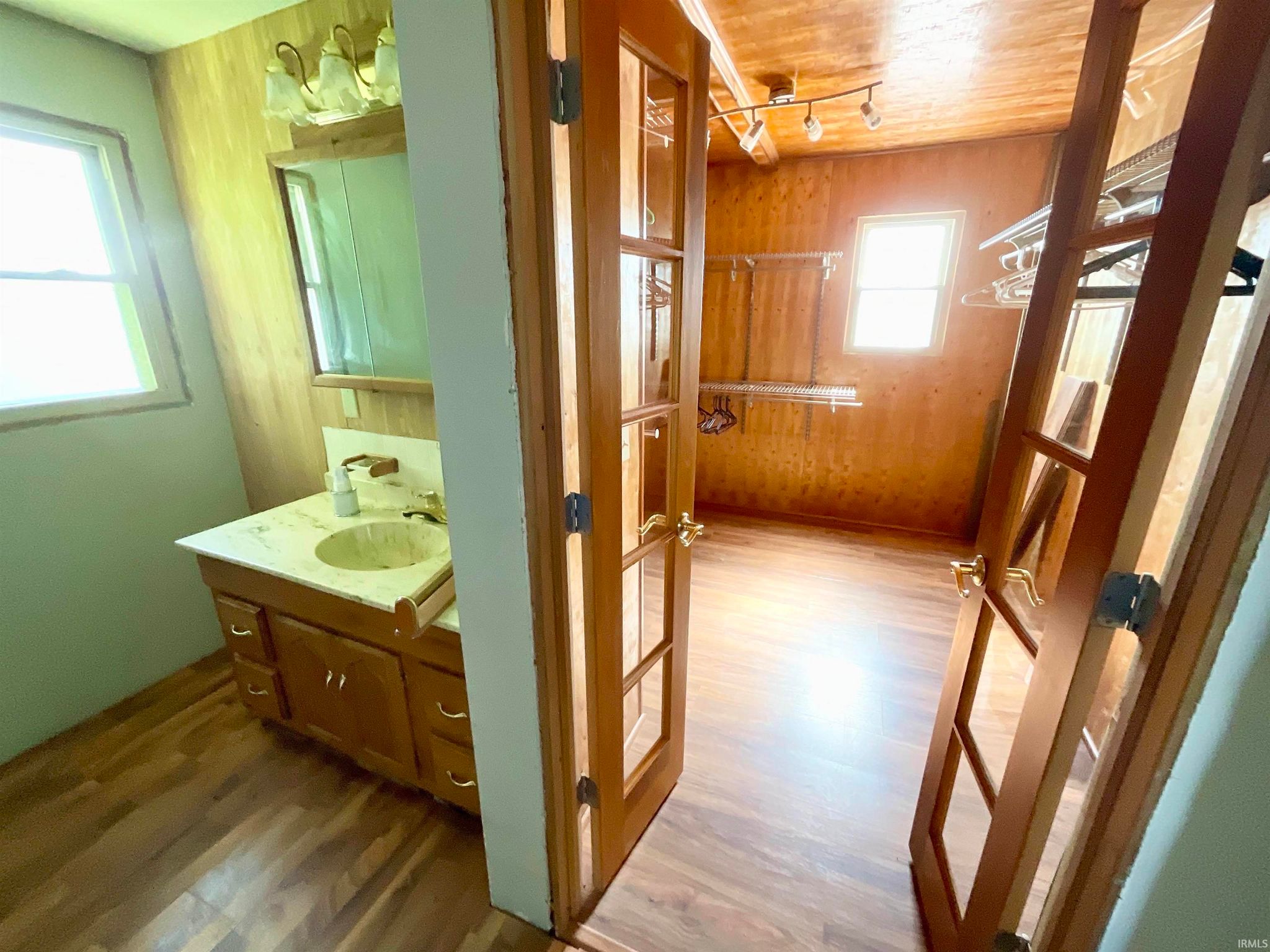 Image of 2621 Phillips Road