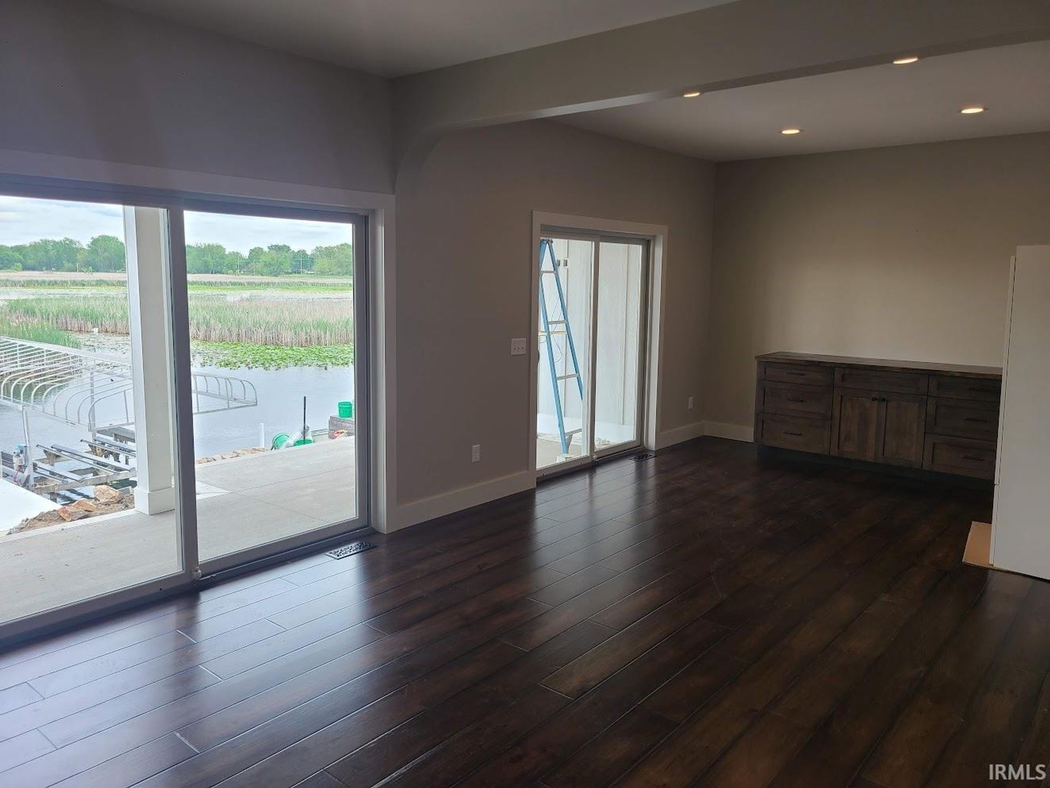 Image of 1422 S Harkless Drive A