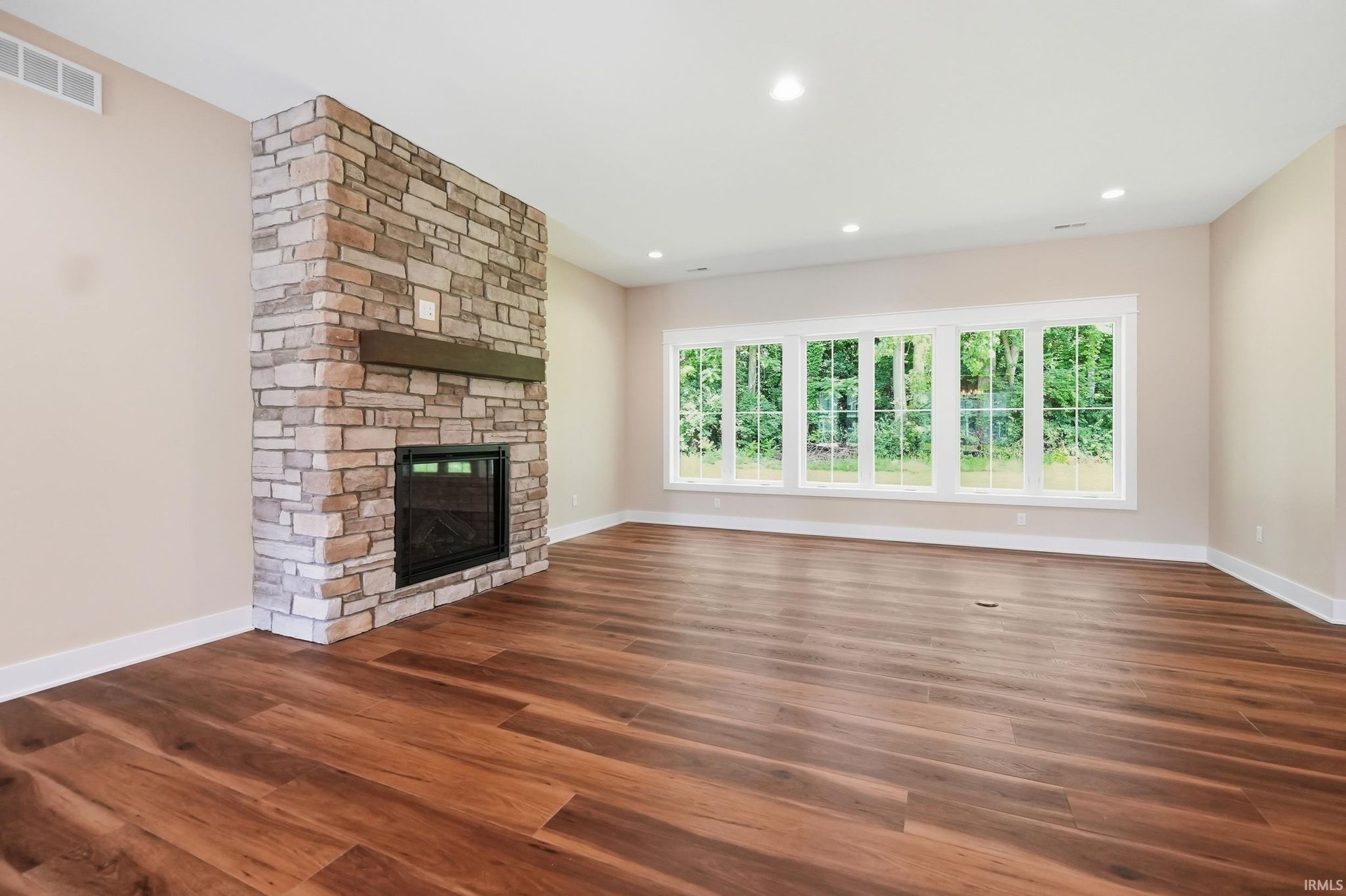 Image of 8078 E Country Club Lane