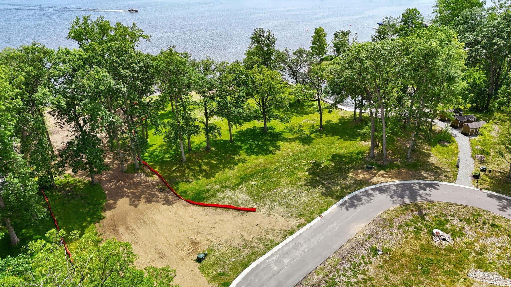 Image of Lot 3 EMS T52A Lane
