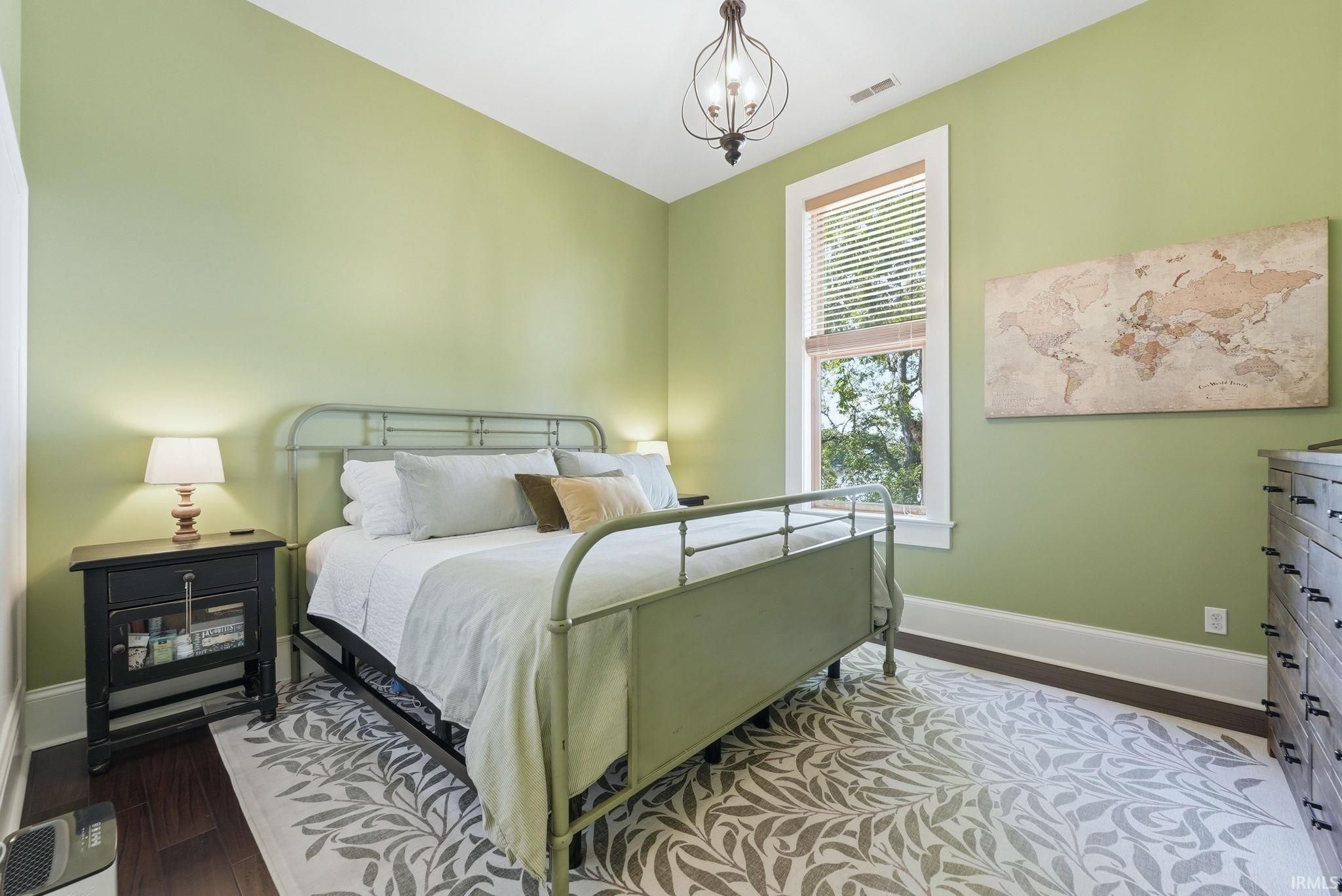 Image of 1 Park Avenue 302