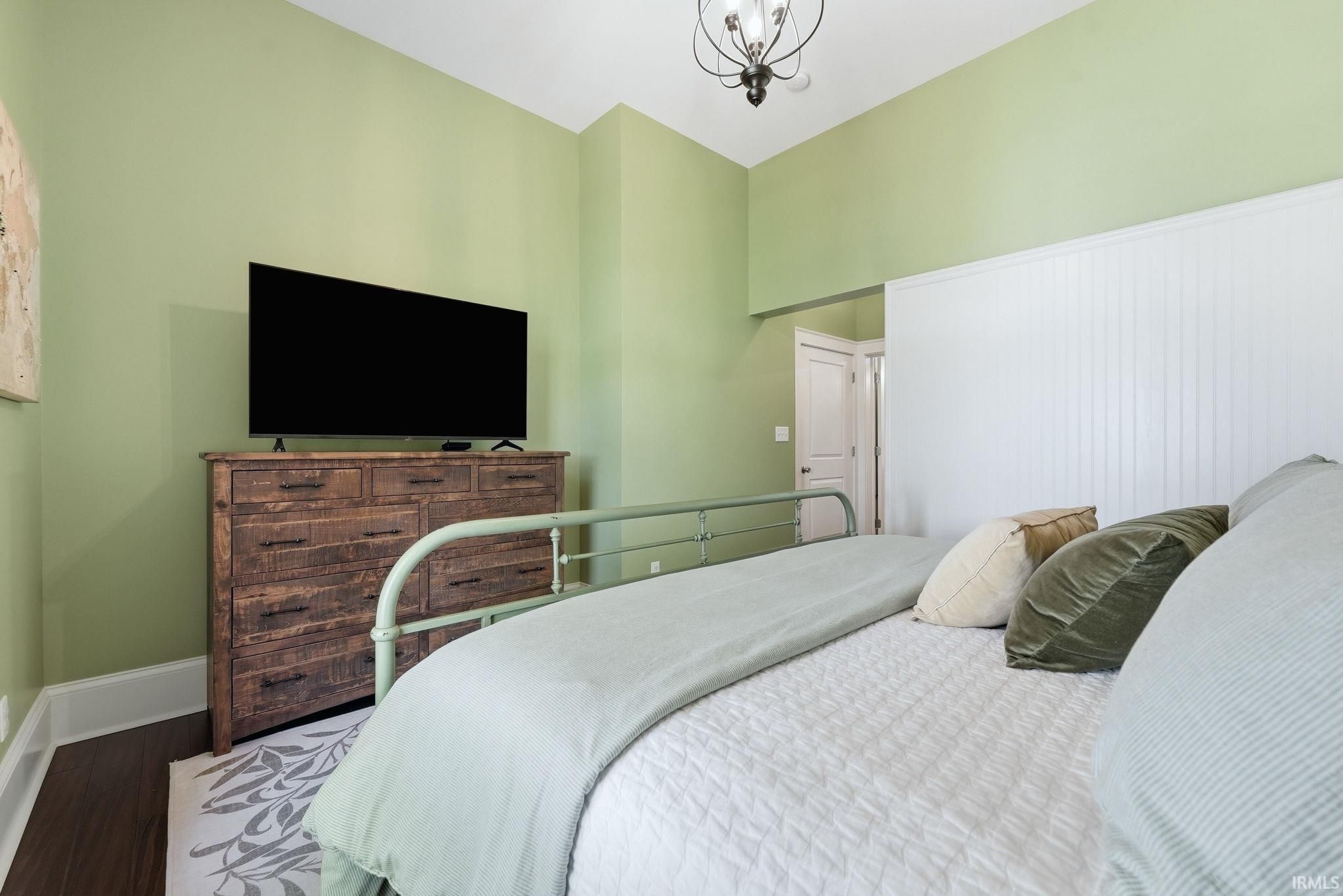 Image of 1 Park Avenue 302