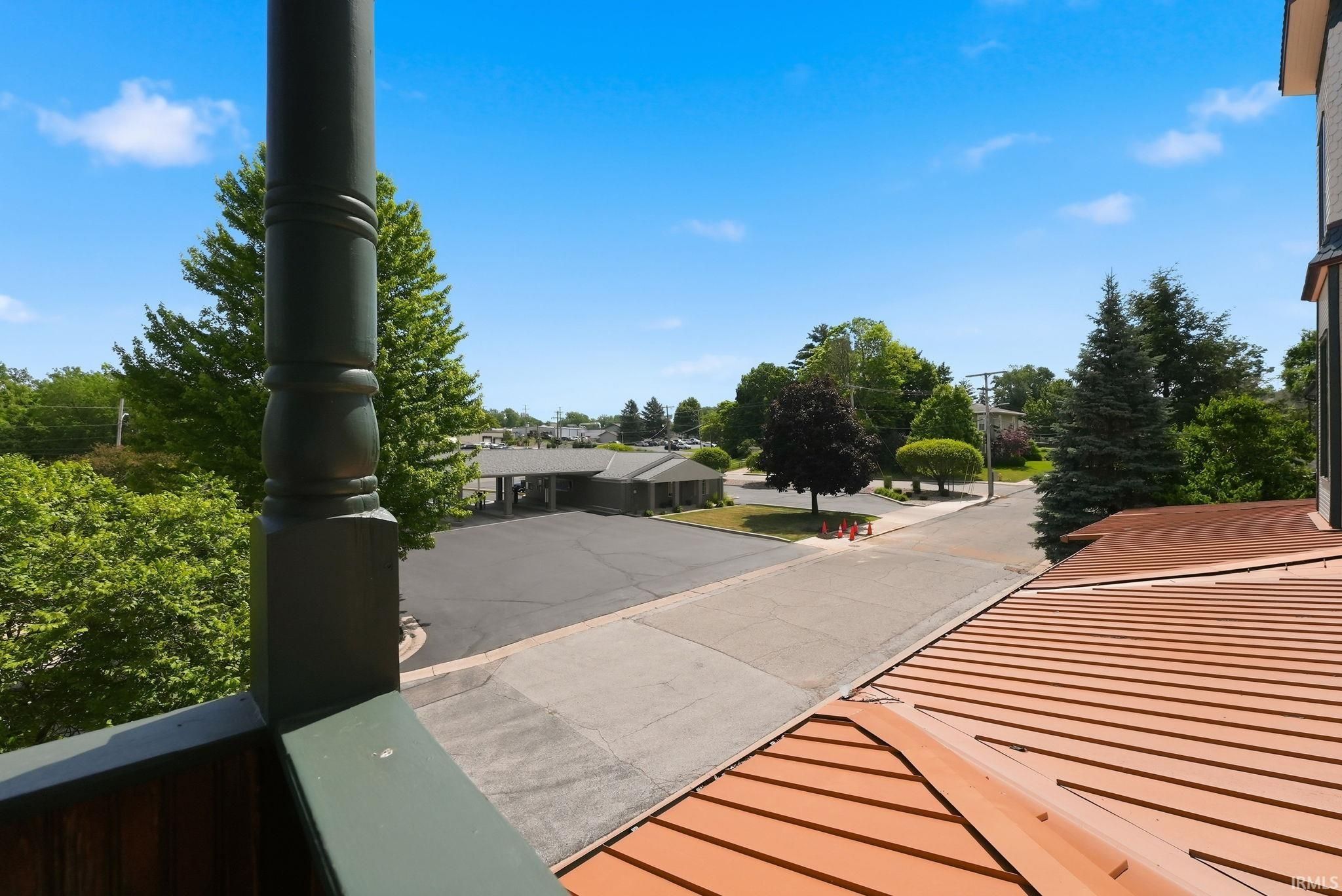 Image of 1 Park Avenue 302