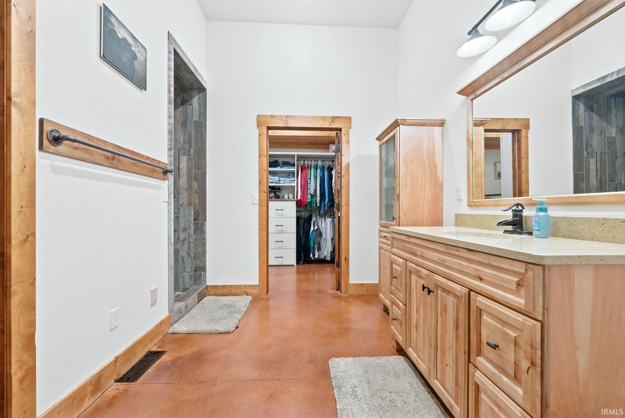 Image of 20737 Chestnut Road
