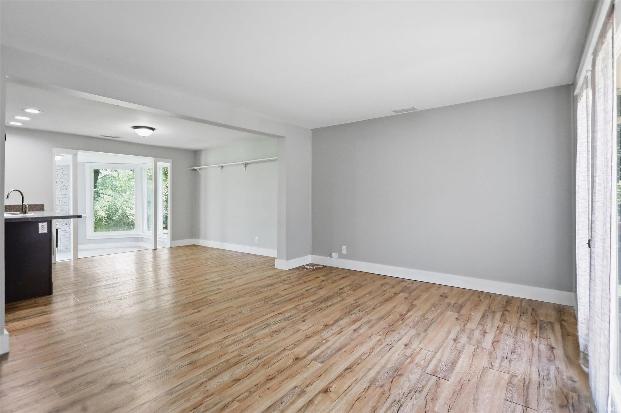 Image of 904 N Orris Drive