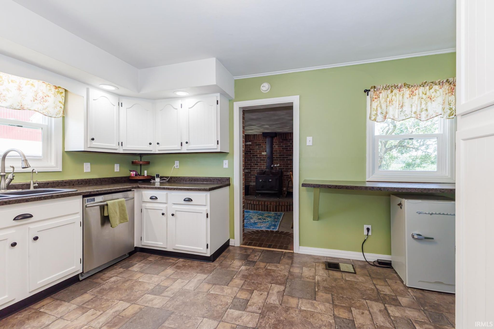 Image of 5392 W 200 S