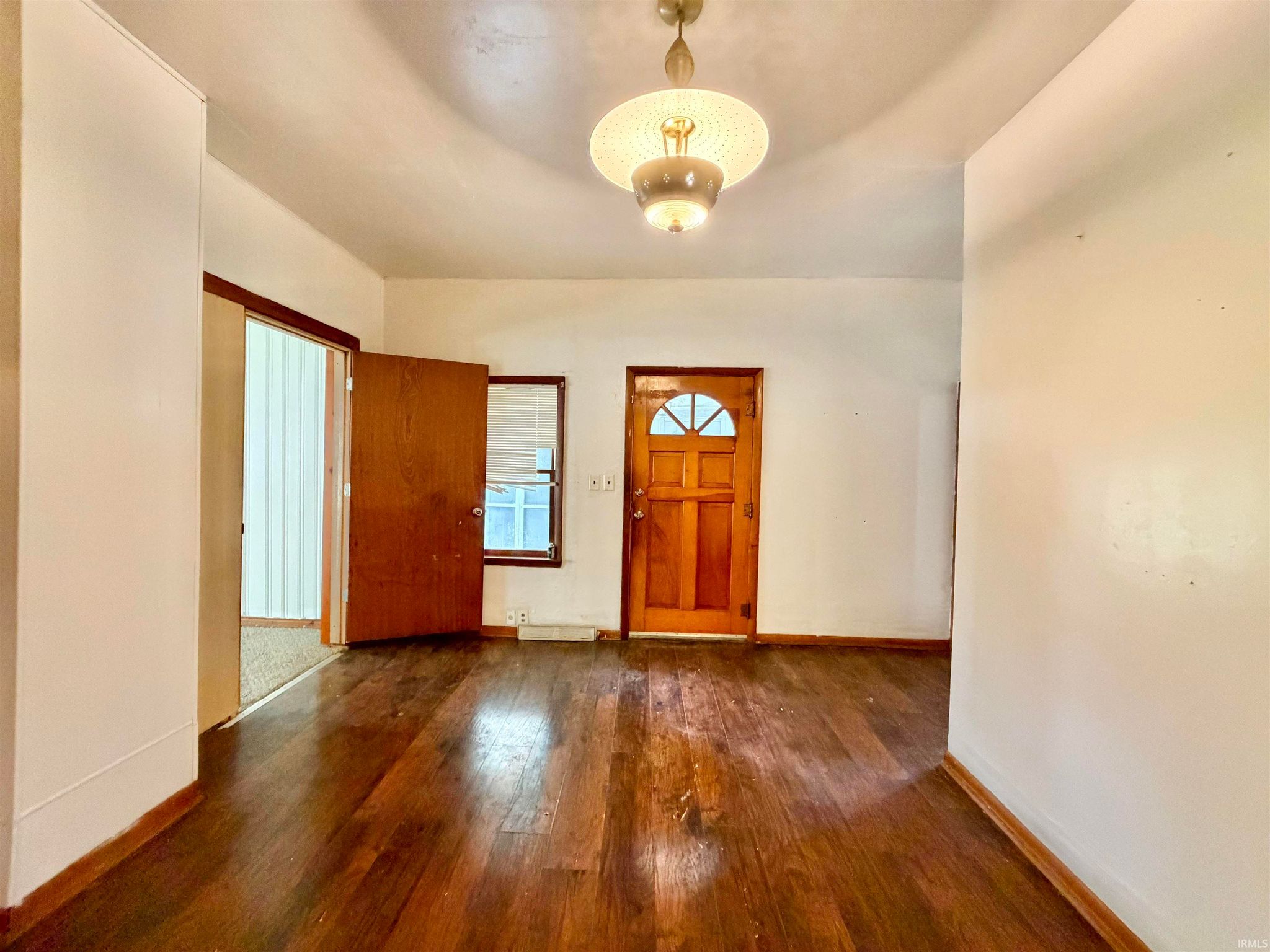 Image of 1527 High Street