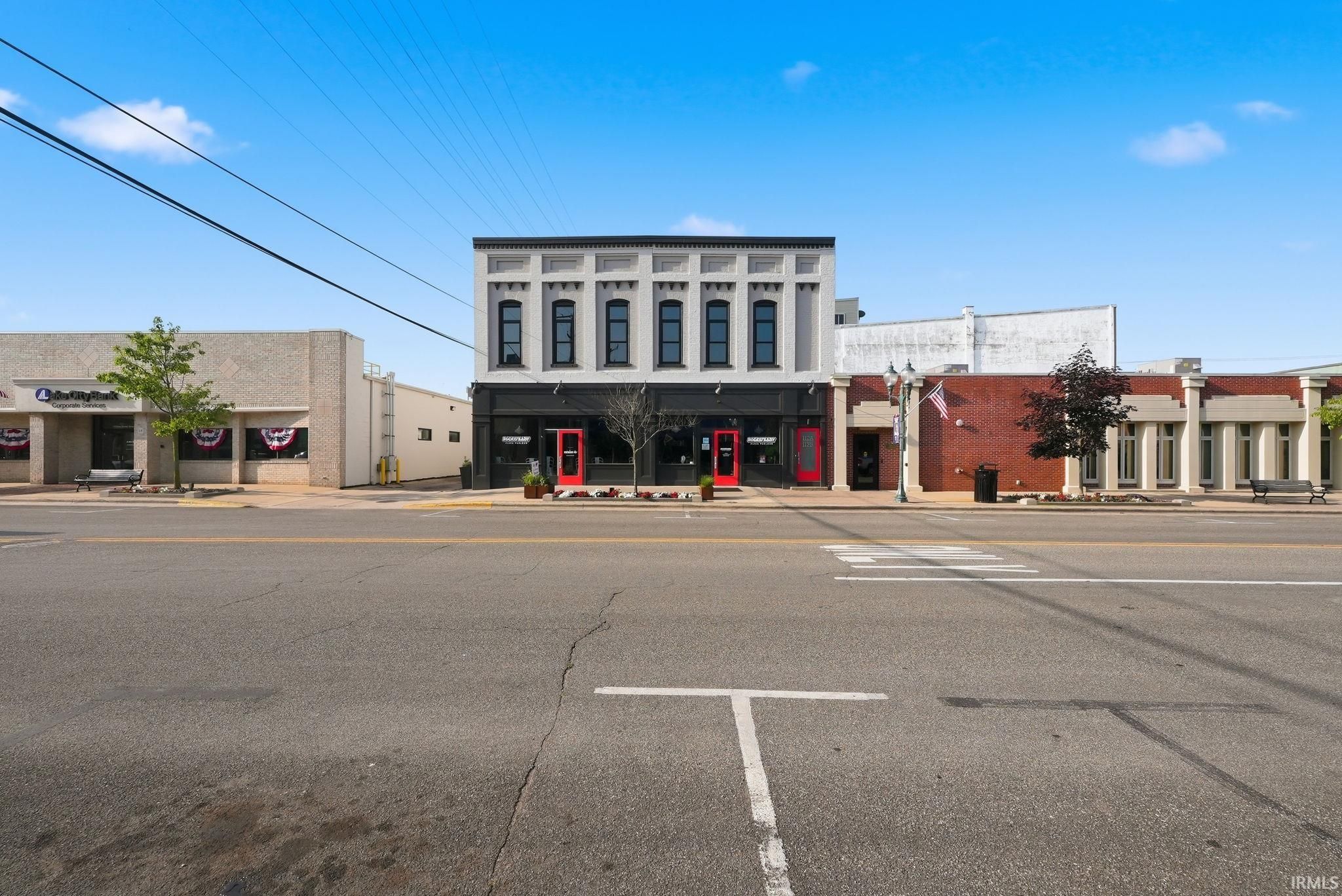 Image of 108 & 110 E Market Street