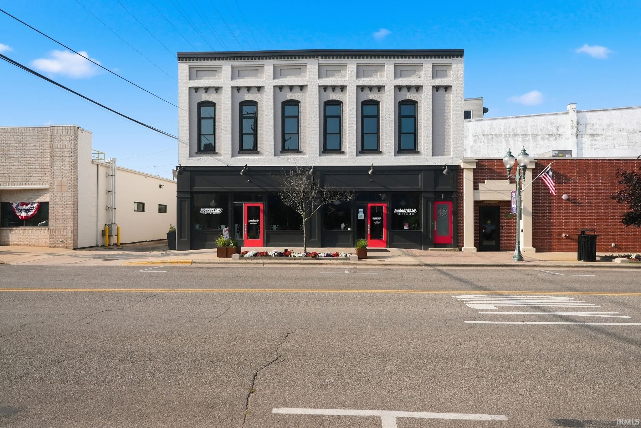 Image of 108 & 110 E Market Street
