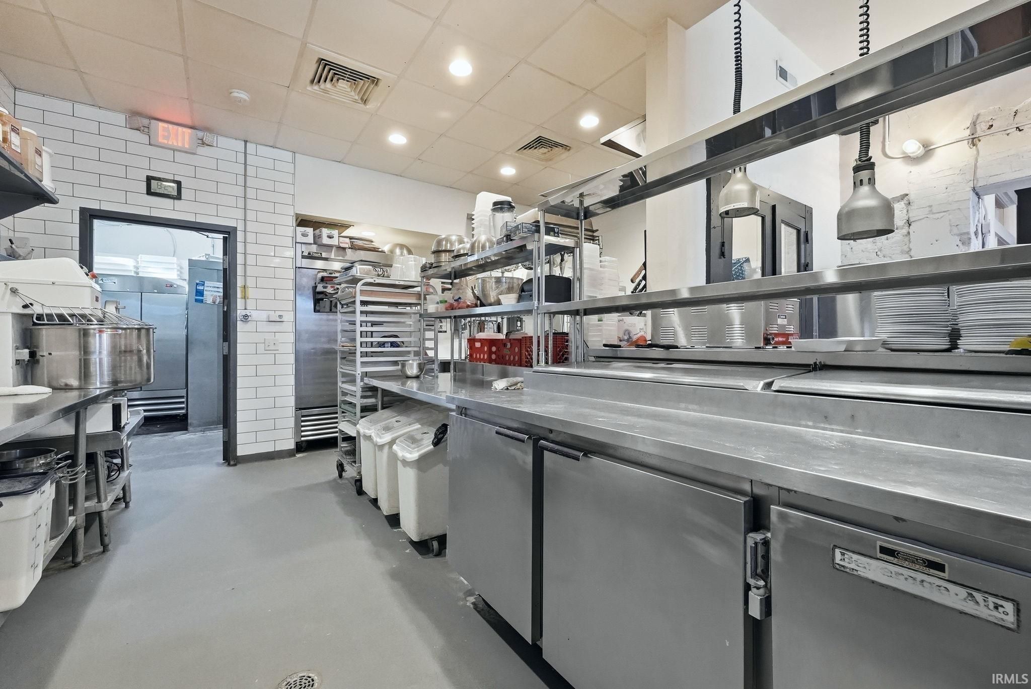 Image of 108 & 110 E Market Street
