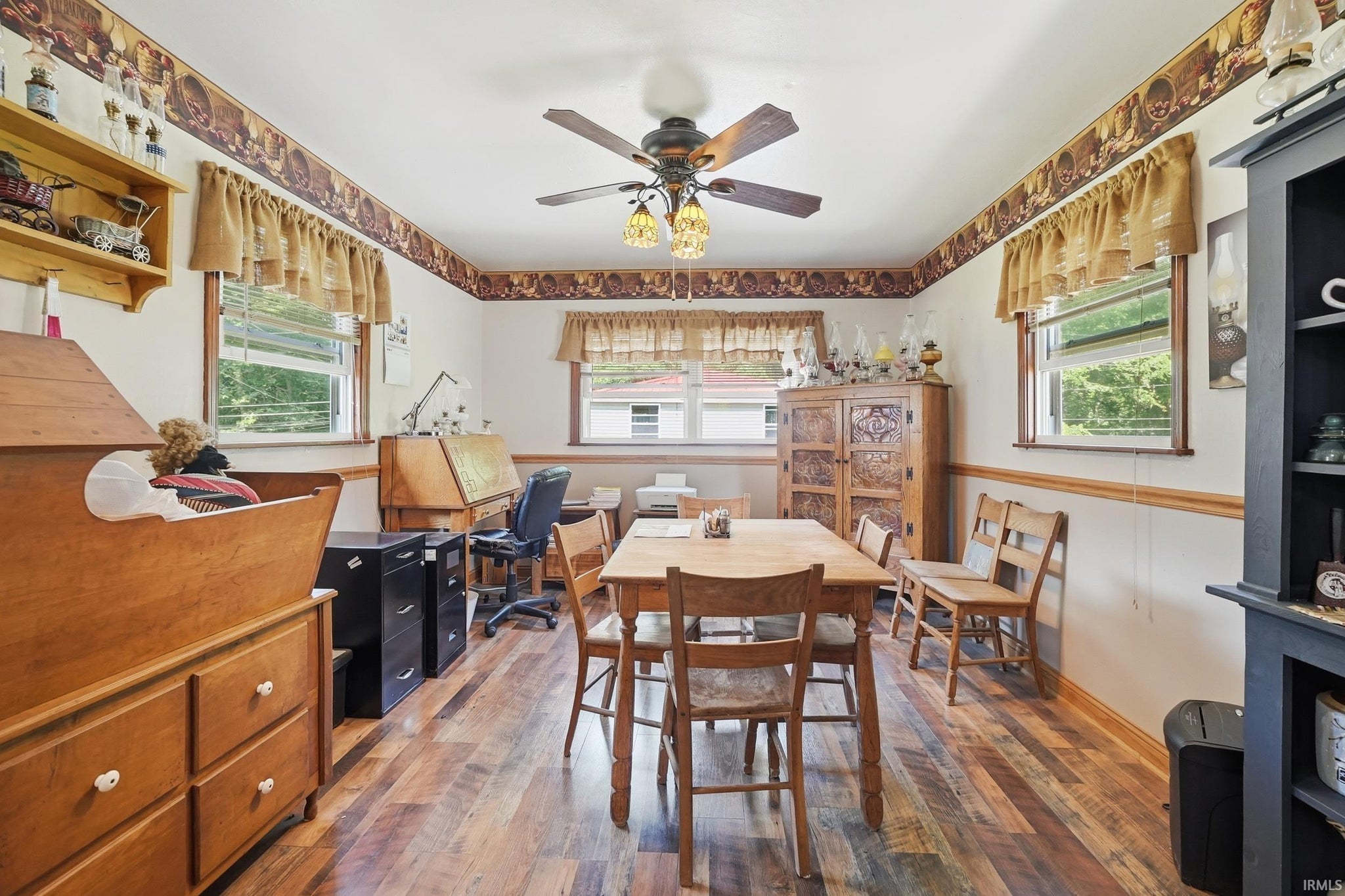 Image of 2501 West Side Drive