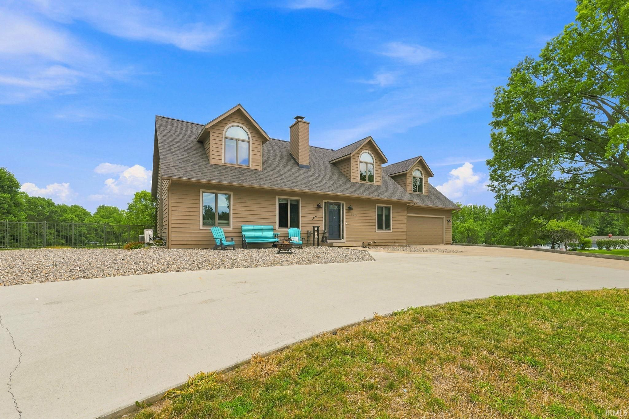 Image of 534 Crestlane Drive