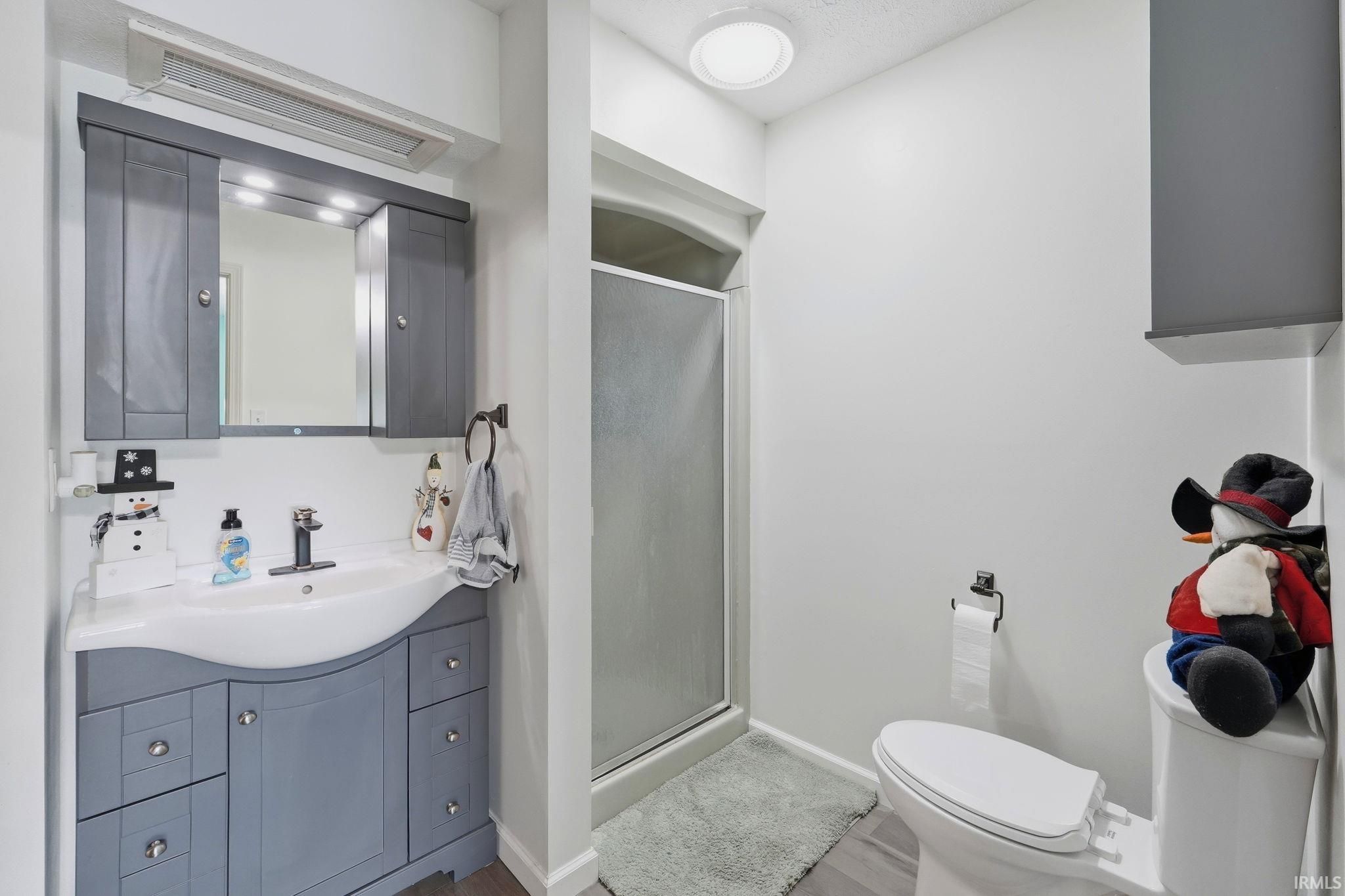 Image of 534 Crestlane Drive