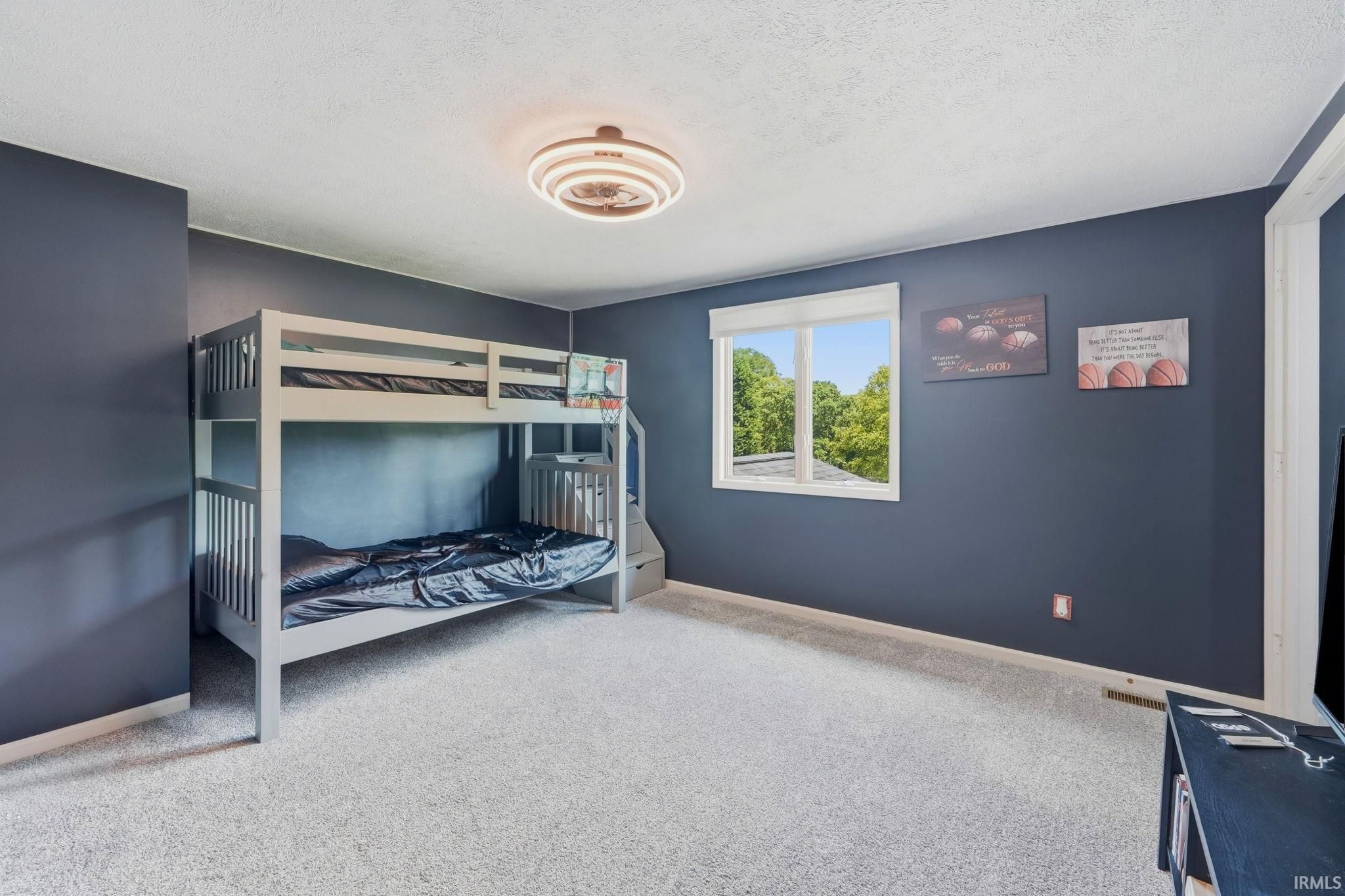 Image of 534 Crestlane Drive