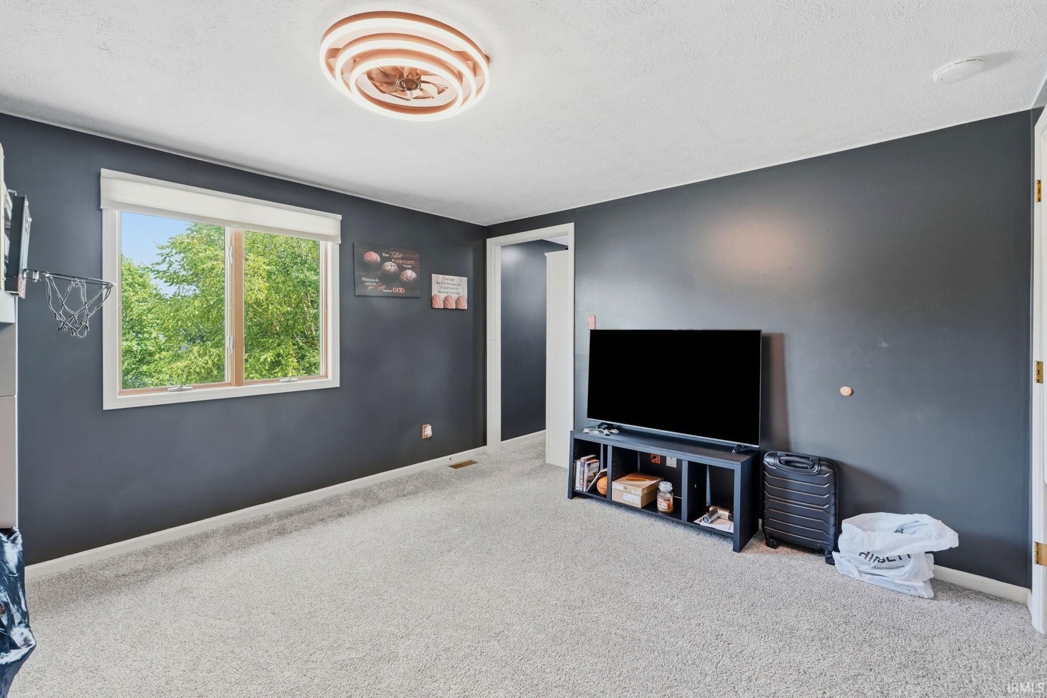 Image of 534 Crestlane Drive