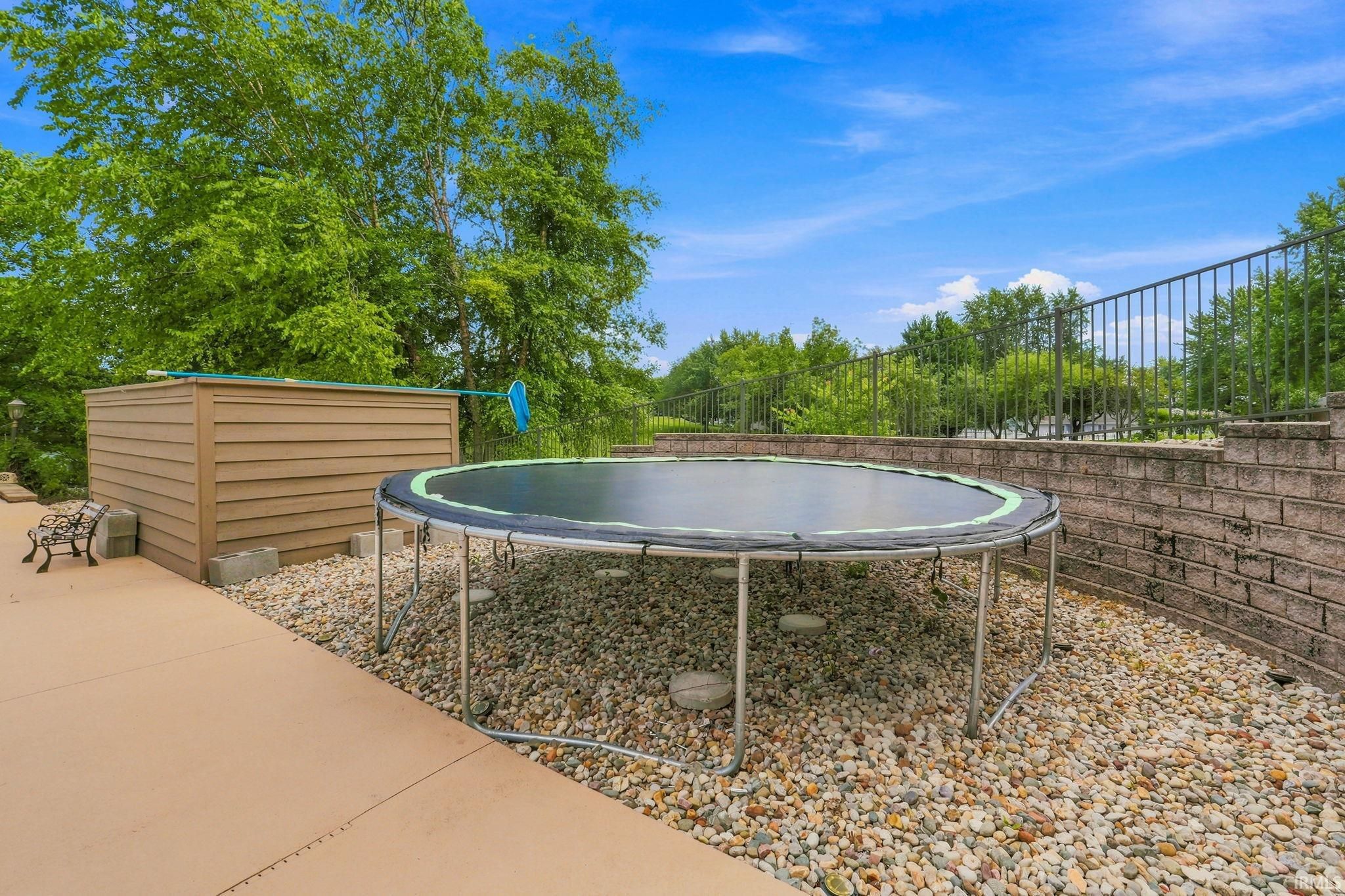 Image of 534 Crestlane Drive