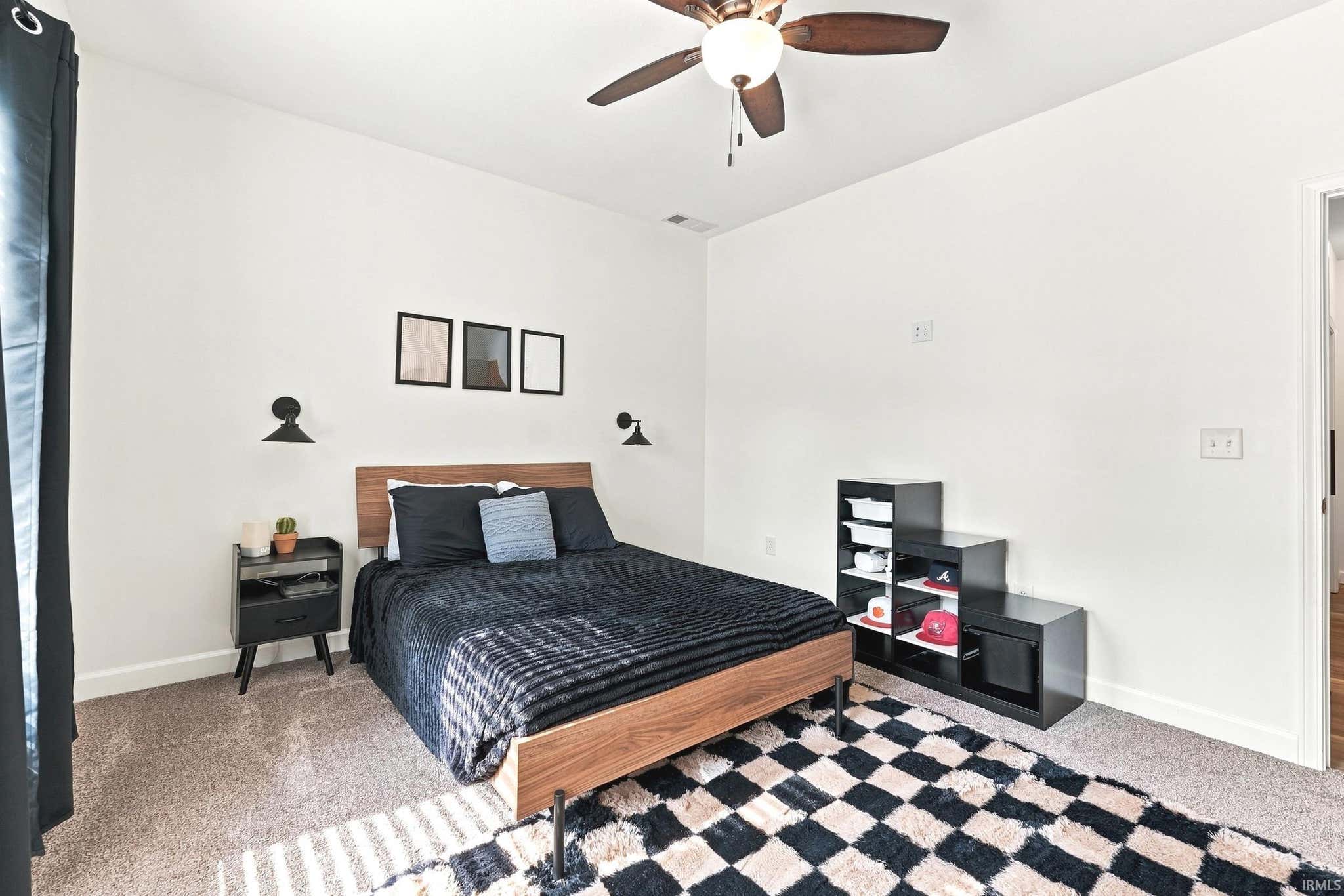 Image of 1338 N Santorini Drive