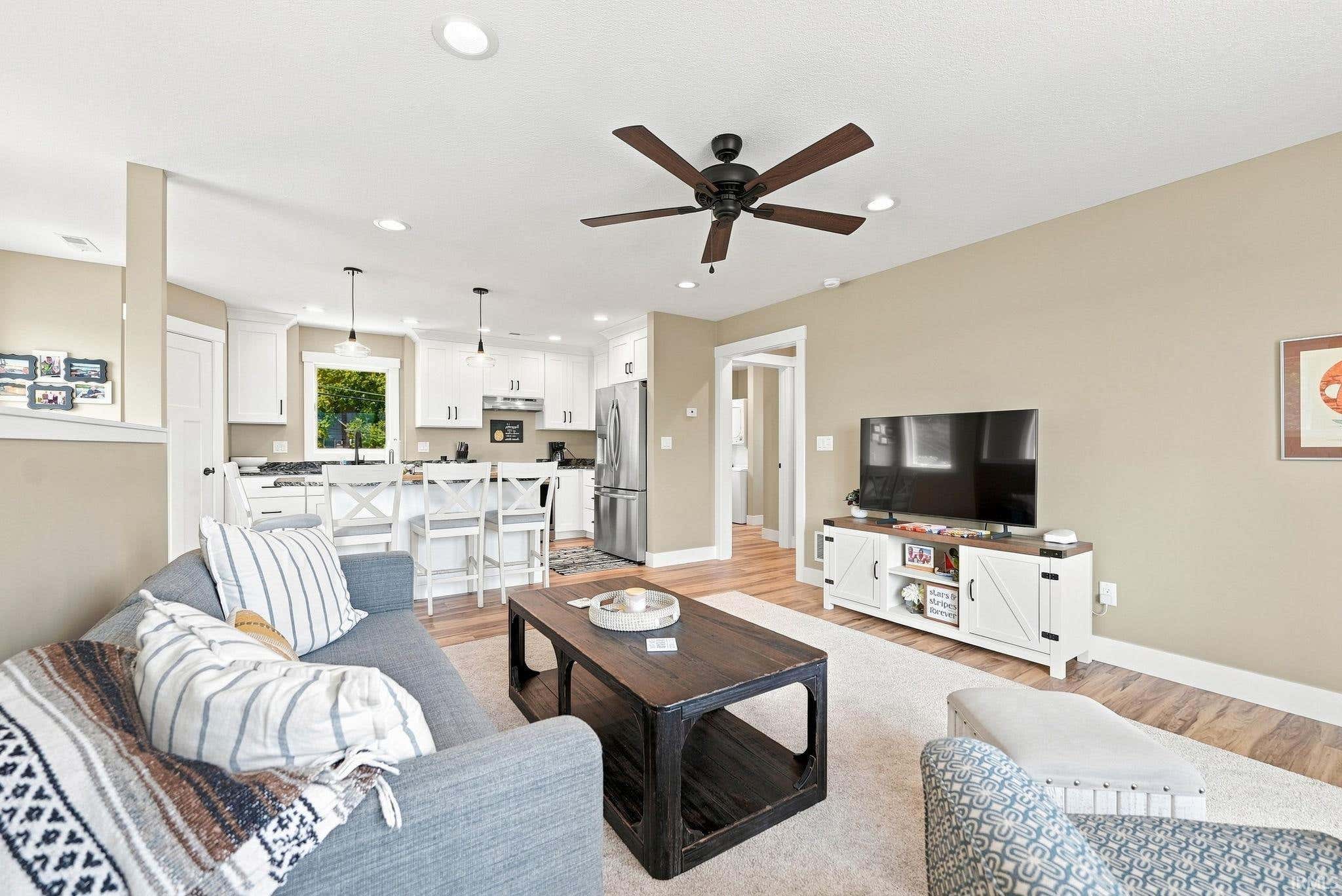 Image of 1322 Country Club Terrace