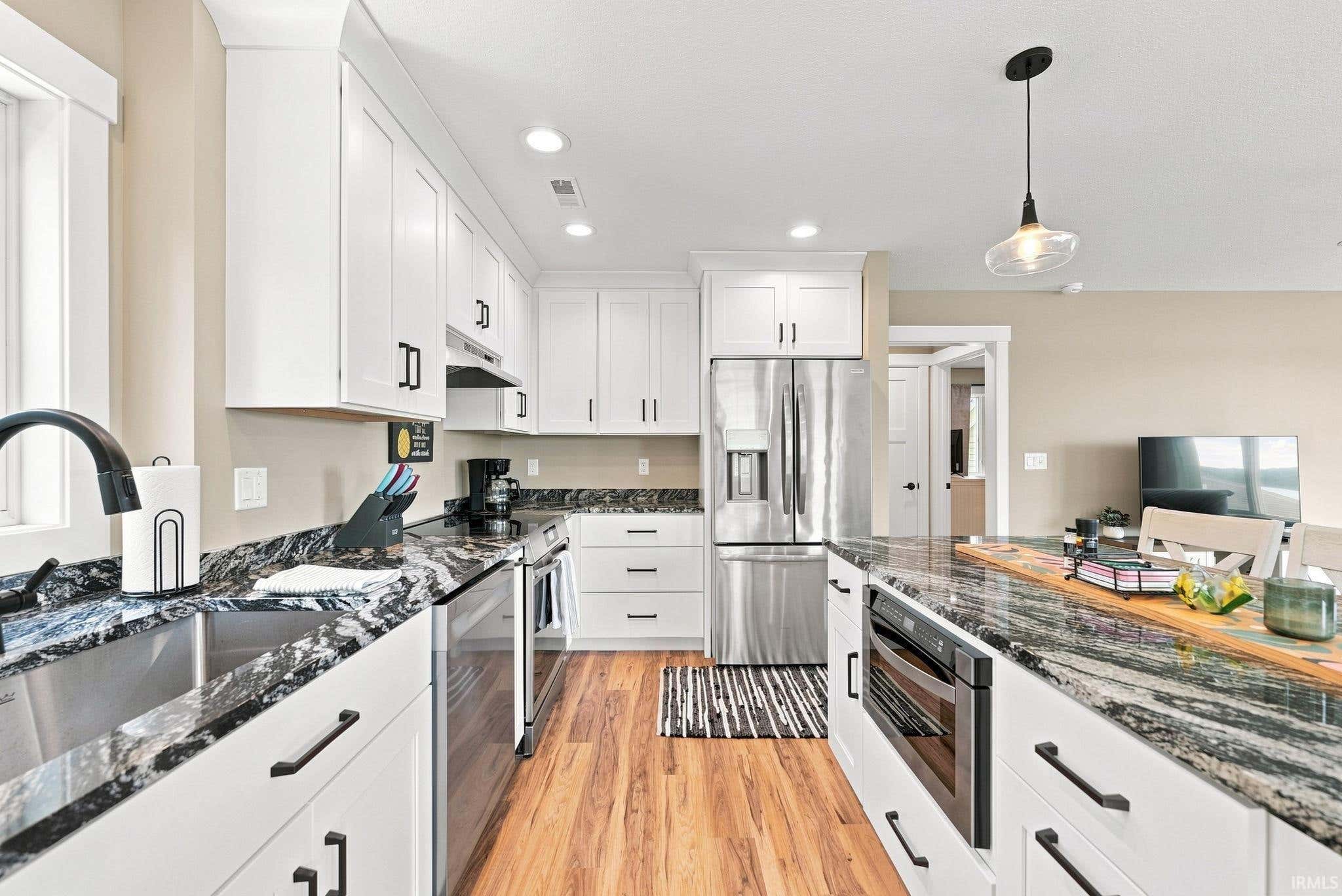Image of 1322 Country Club Terrace
