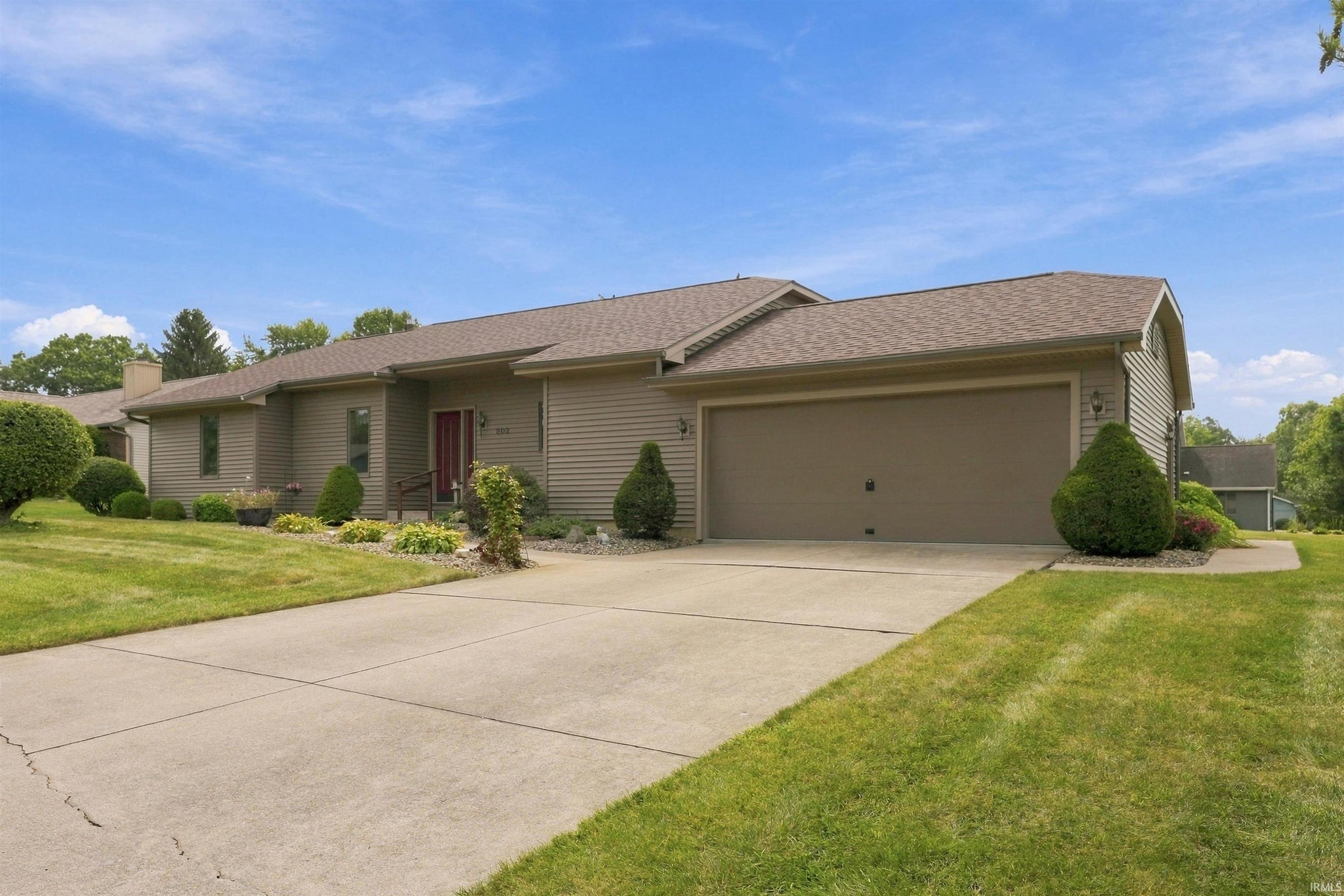 Image of 202 Colonial Drive