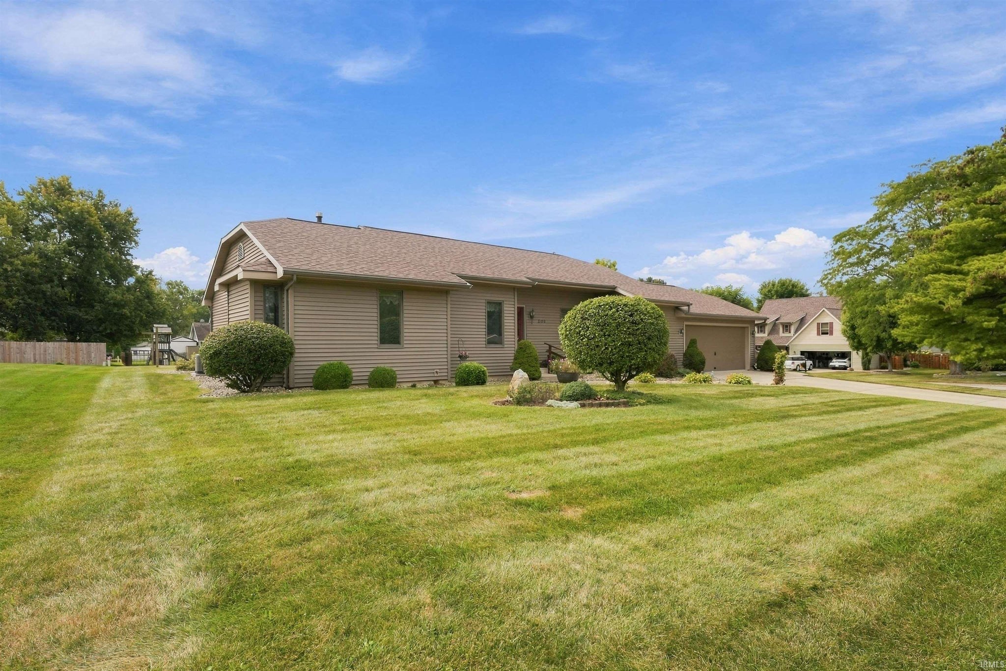 Image of 202 Colonial Drive