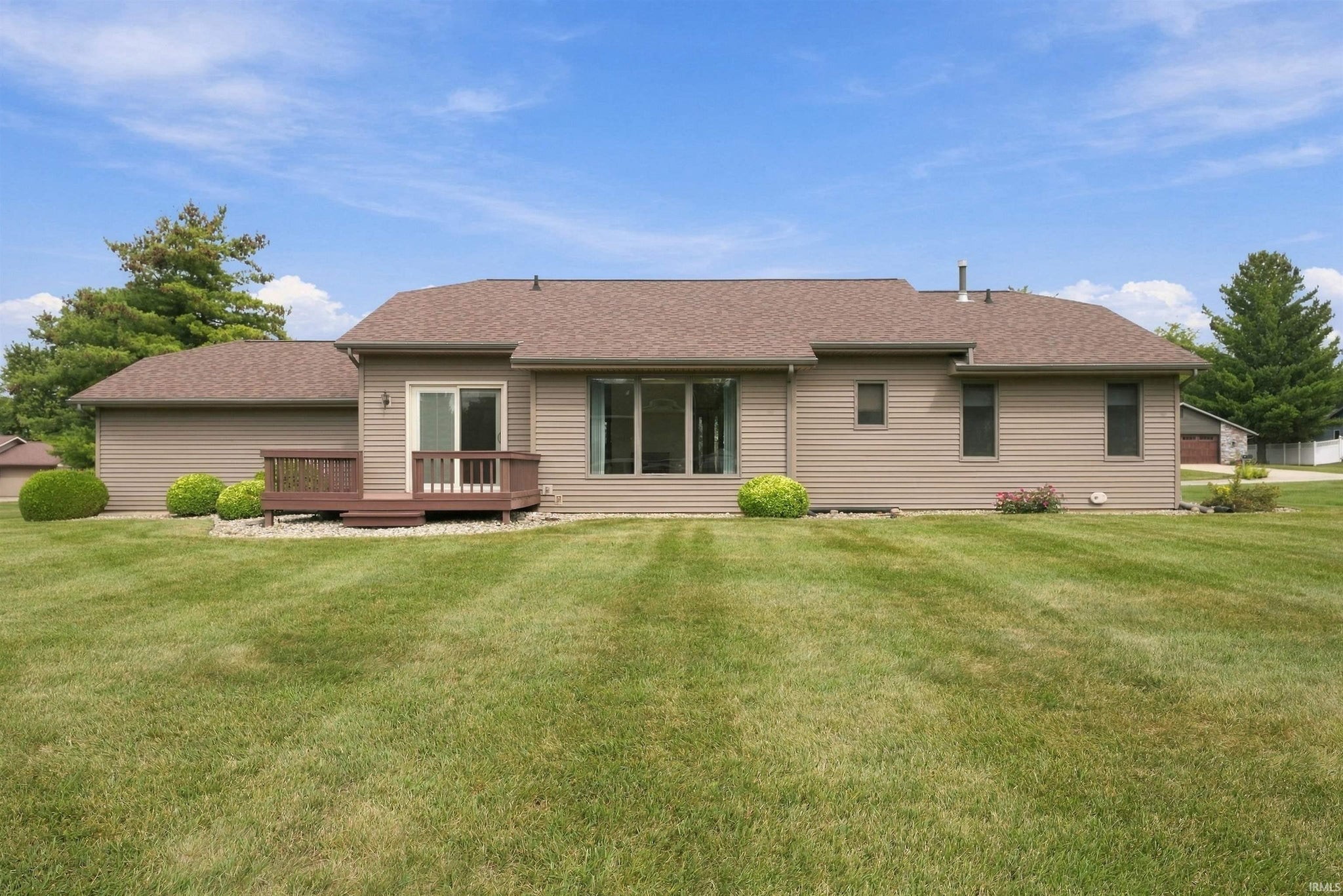 Image of 202 Colonial Drive