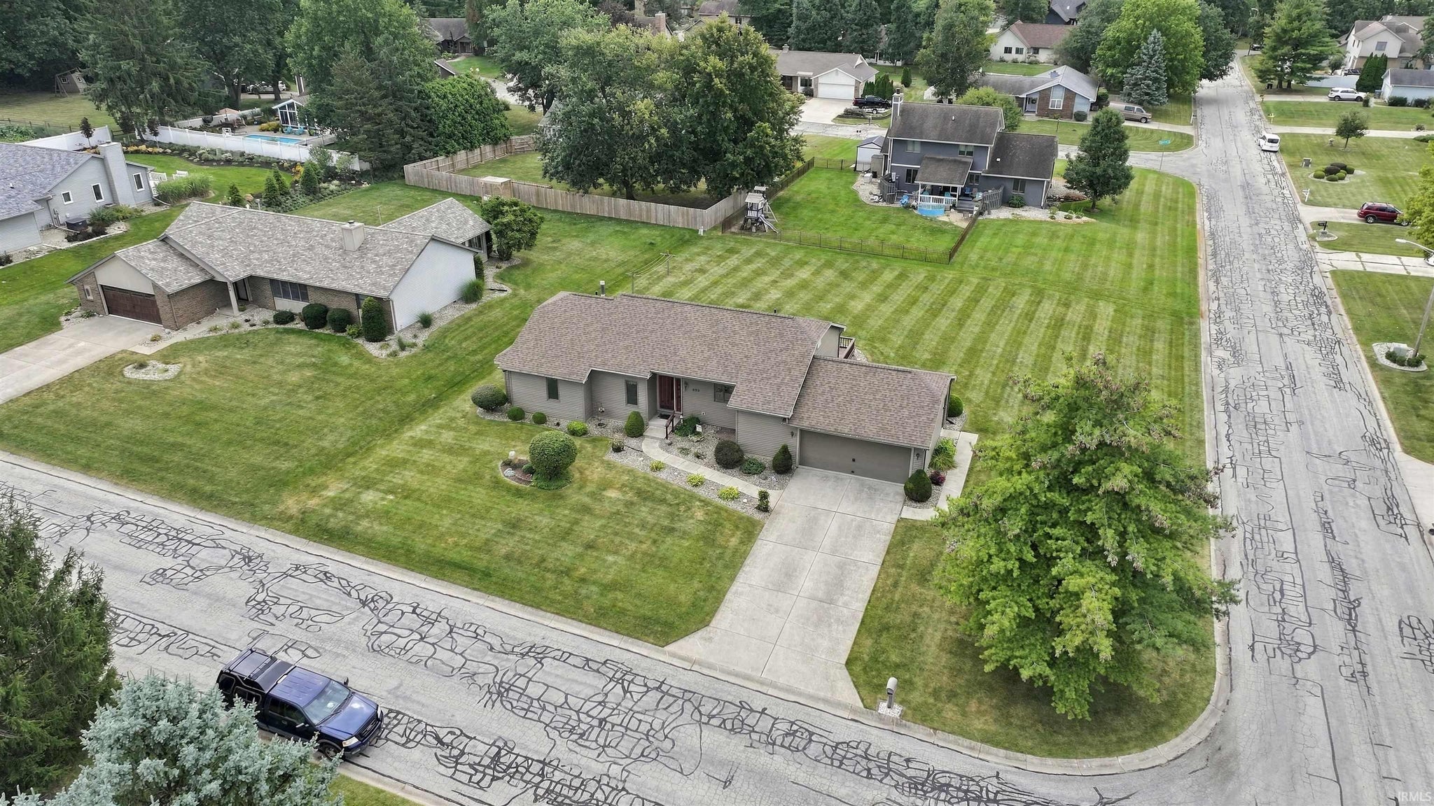 Image of 202 Colonial Drive