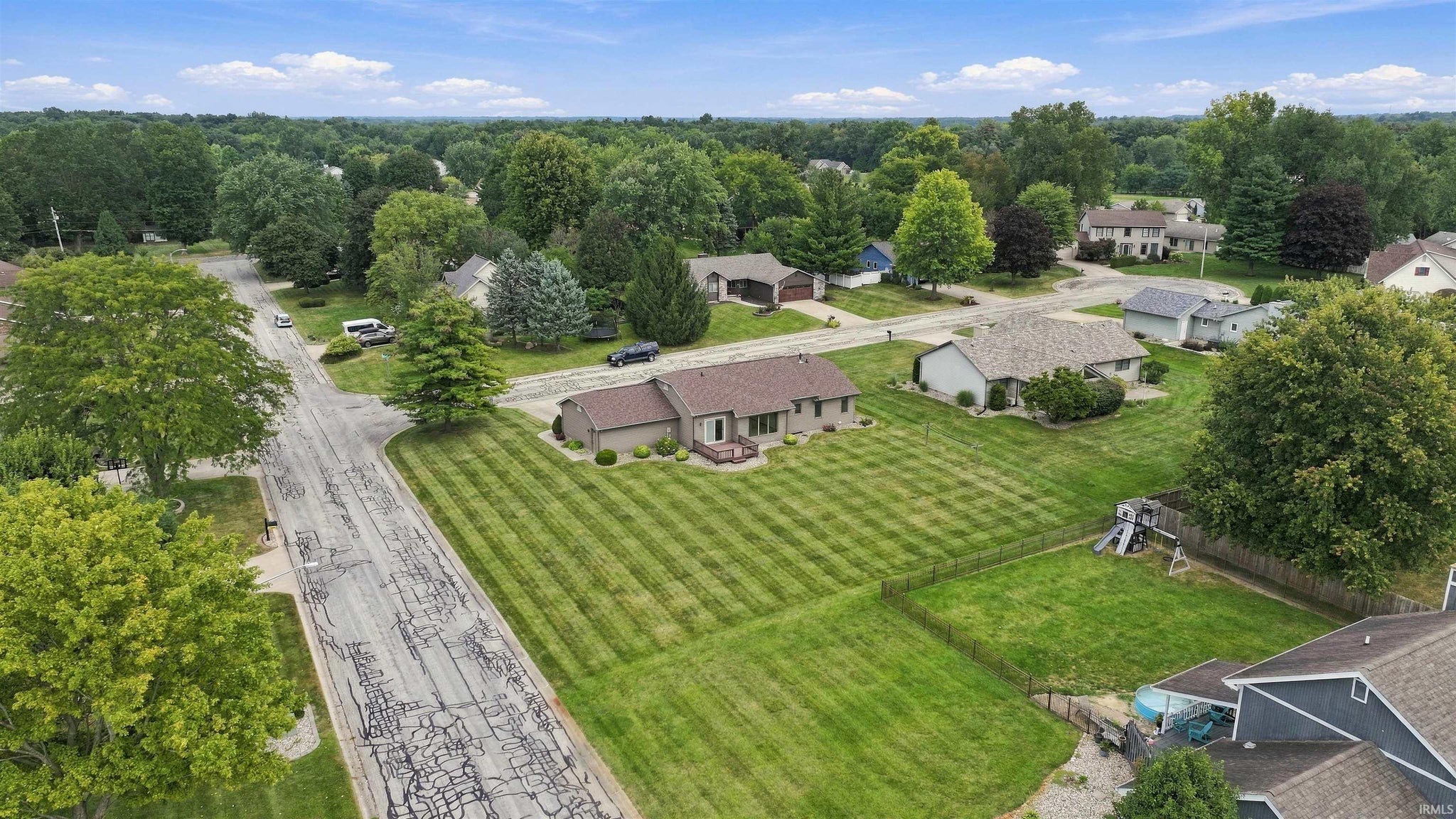 Image of 202 Colonial Drive