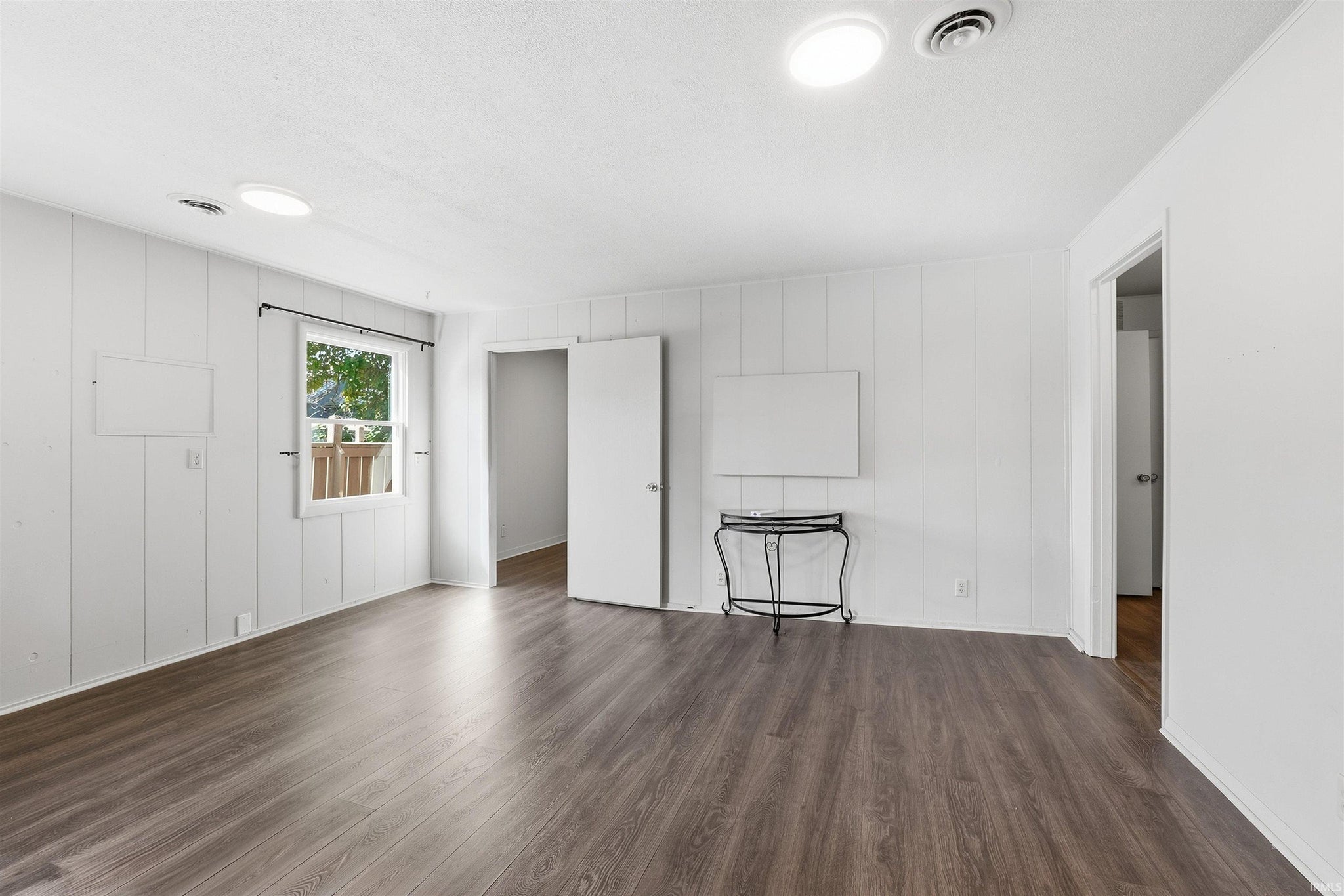 Image of 630 S Buffalo Street 4