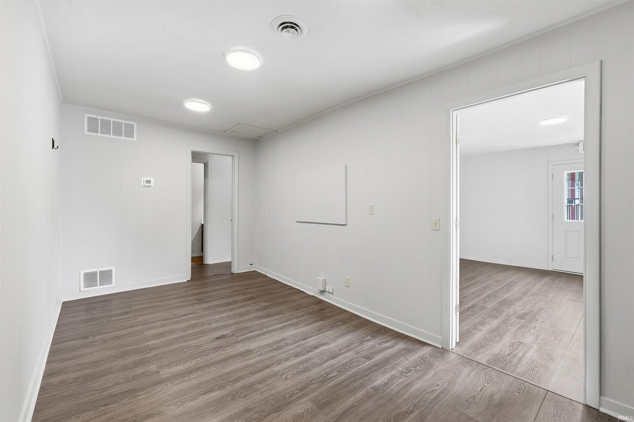 Image of 630 S Buffalo Street 4