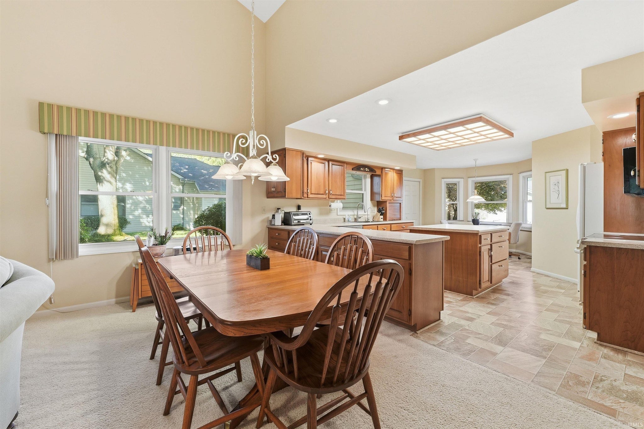 Image of 351 Baythorne Drive
