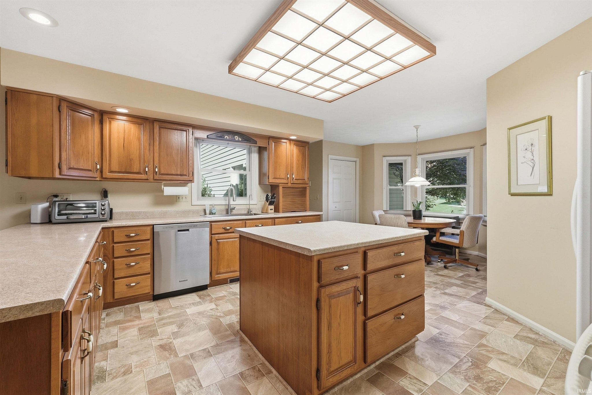 Image of 351 Baythorne Drive