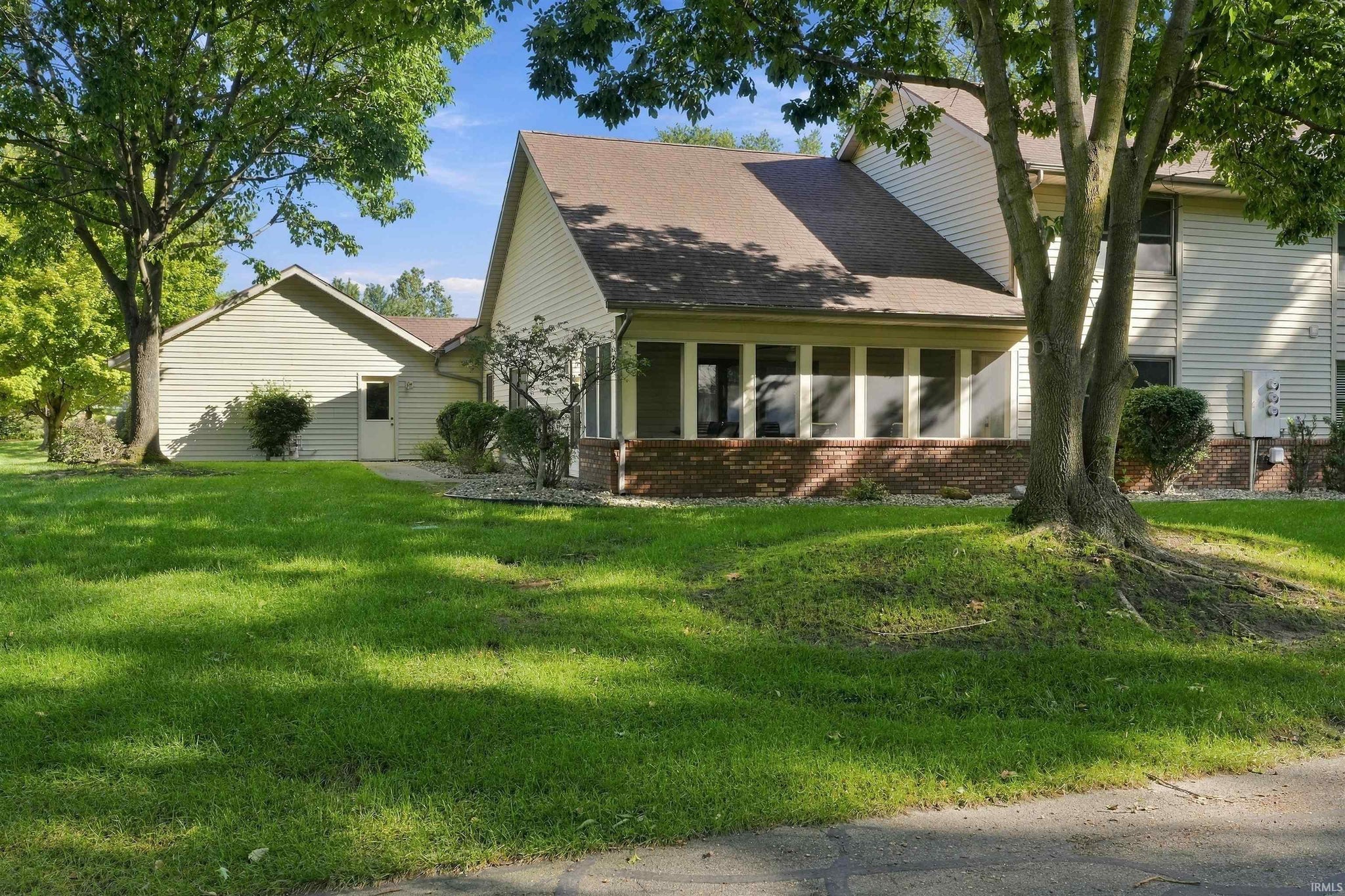 Image of 351 Baythorne Drive