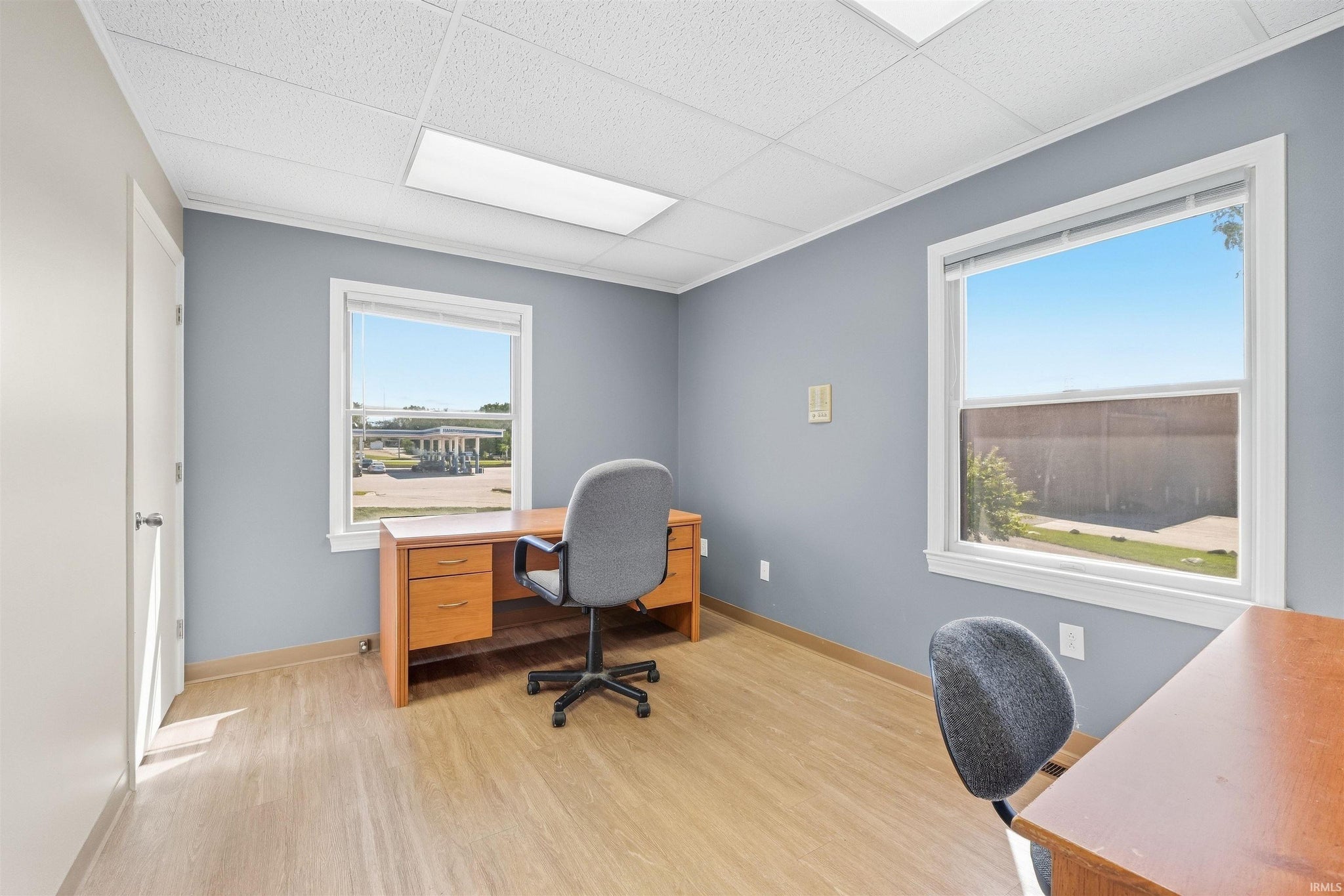 Image of 207 W Winona Avenue