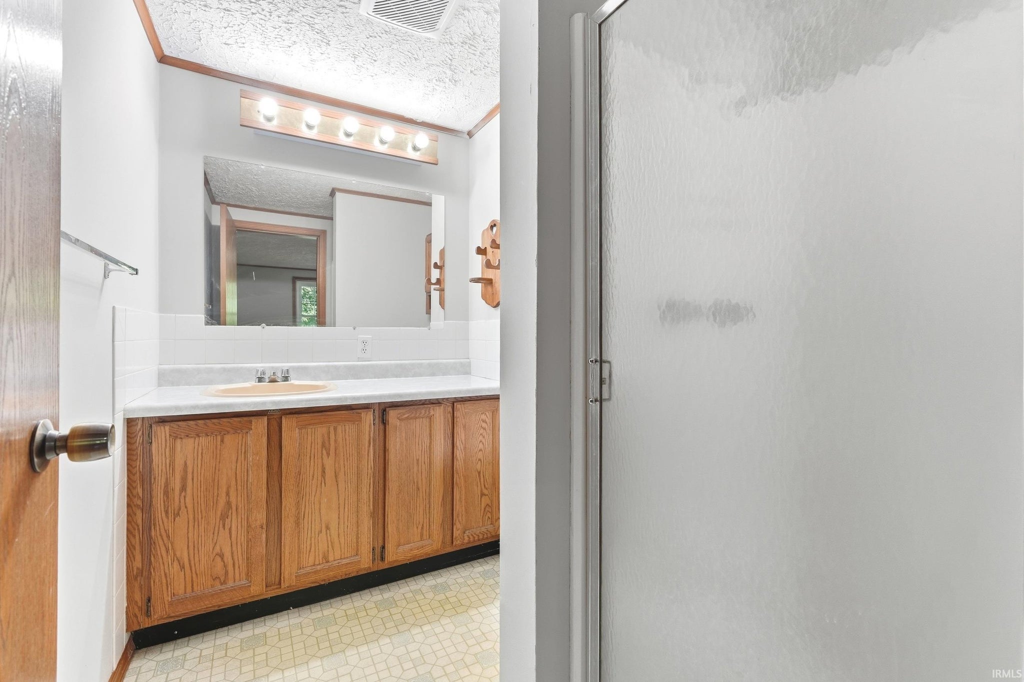 Image of 2906 S Woodland Trail