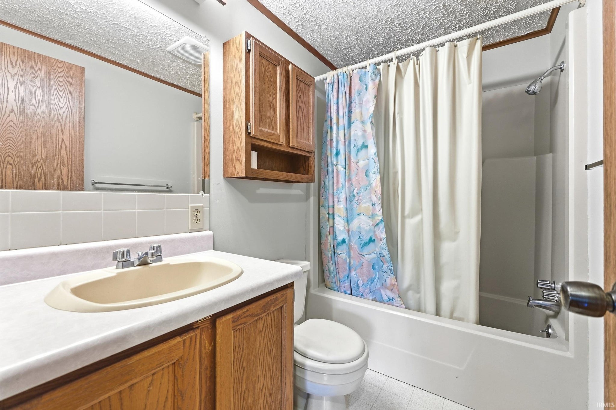 Image of 2906 S Woodland Trail