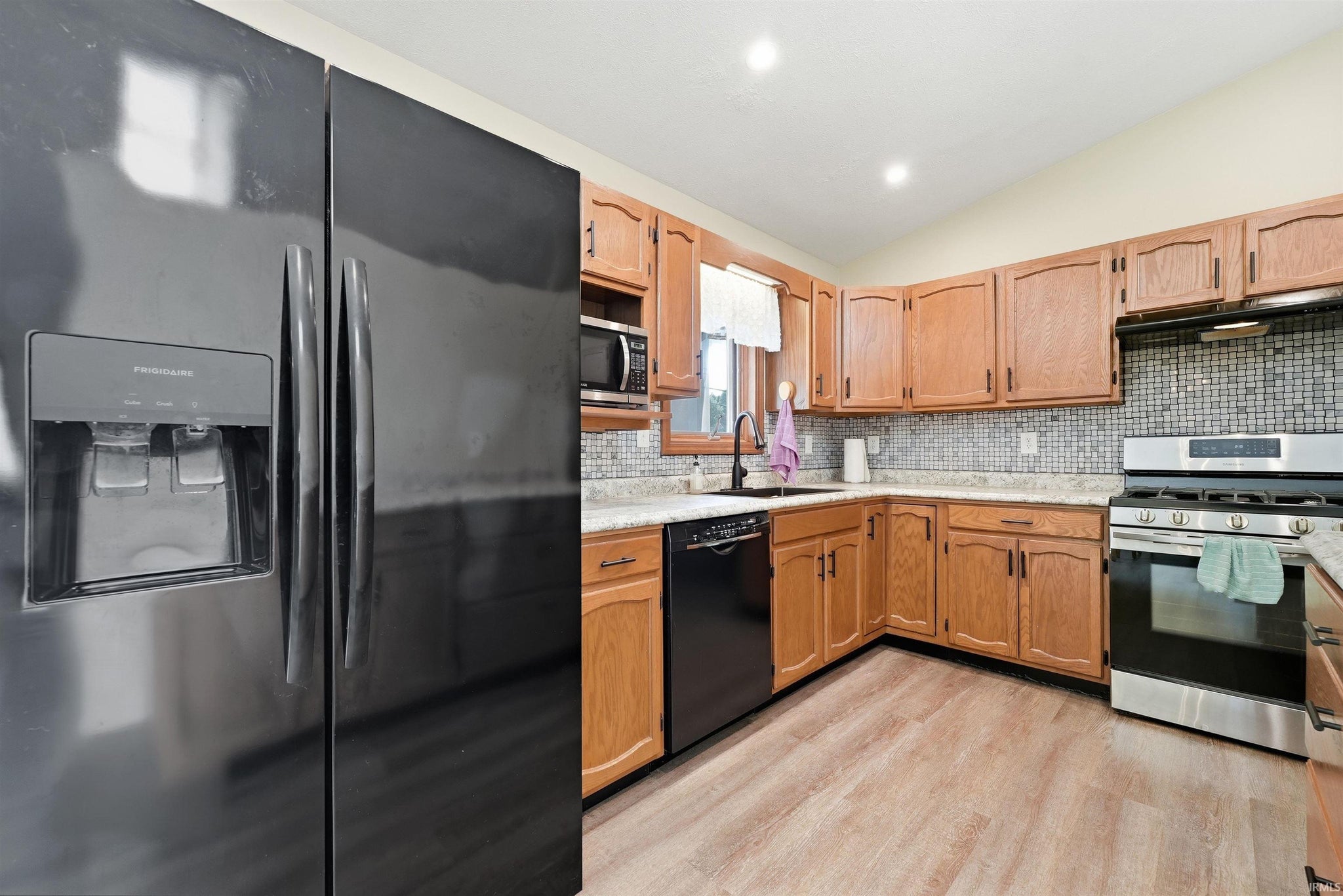 Image of 2122 Sally Street
