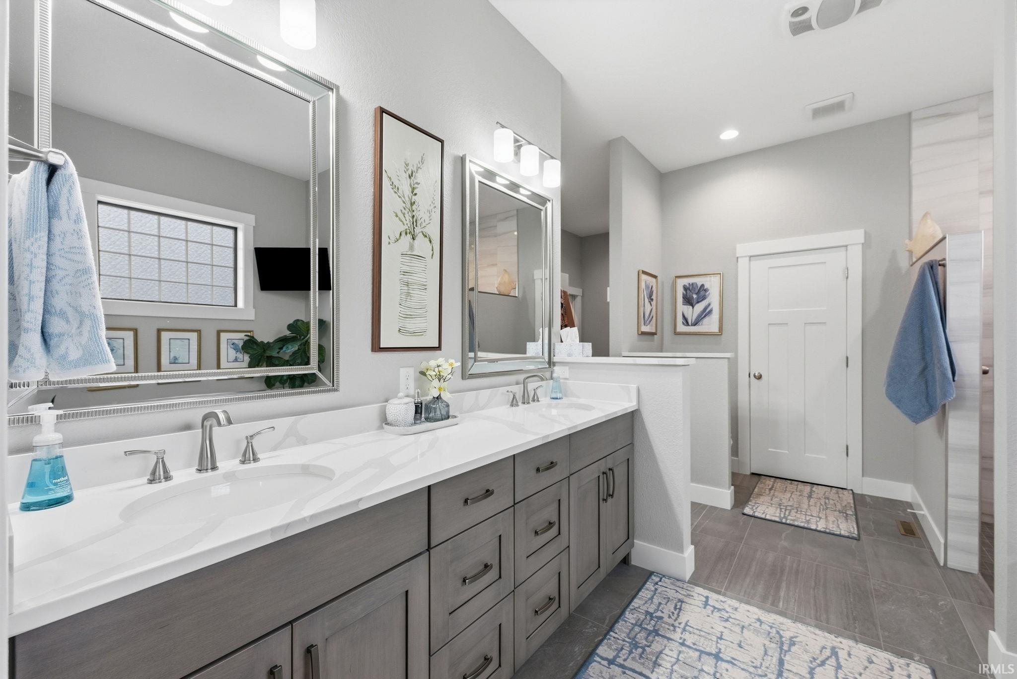 Image of 2835 E Prestwick Road